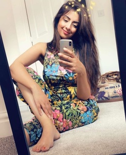 Noreen Khan feet photo 10