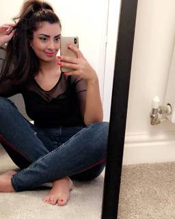 Noreen Khan feet photo 13
