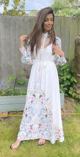 Noreen Khan feet photo 13