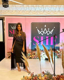 Noreen Khan feet photo 11