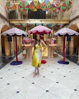 Noreen Khan feet photo 11