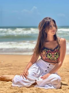 Noreen Khan feet photo 19
