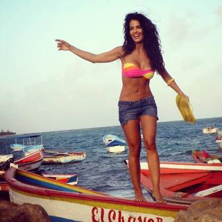 Norelys Rodríguez feet photo 1