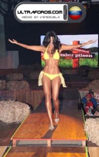 Norelys Rodríguez feet photo 13
