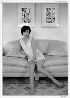 Noriko Sakai feet photo 14