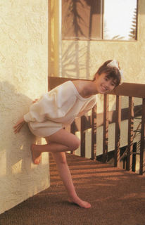 Noriko Sakai feet photo 14
