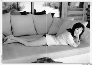 Noriko Sakai feet photo 17