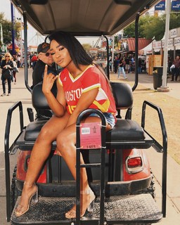 Normani feet photo thumbnail