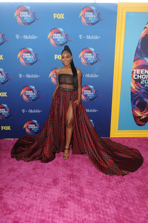 Normani feet photo thumbnail
