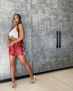 Normani feet photo thumbnail