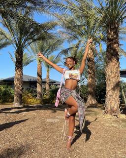 Normani feet photo thumbnail