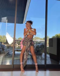 Normani feet photo thumbnail