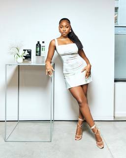 Normani feet photo thumbnail