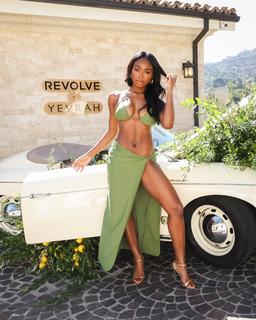 Normani feet photo thumbnail