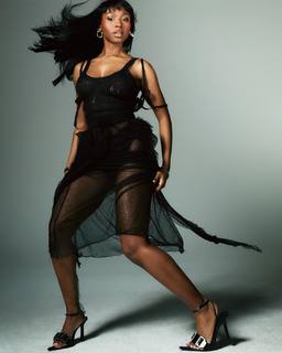 Normani feet photo thumbnail