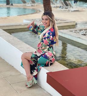 Noumidia feet photo 2