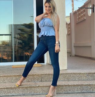 Noumidia feet photo thumbnail