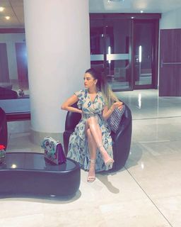 Noumidia feet photo thumbnail