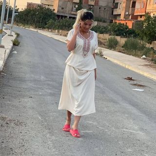 Noumidia feet photo thumbnail