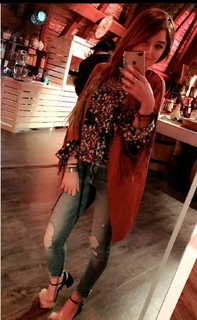 Noumidia feet photo thumbnail