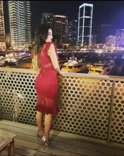 Noumidia feet photo thumbnail