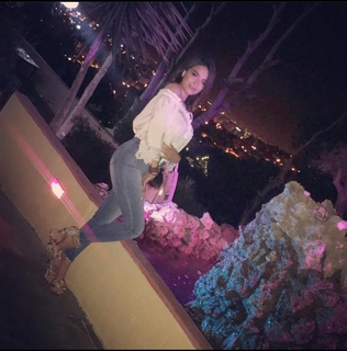 Noumidia feet photo thumbnail