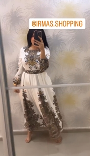 Noumidia feet photo thumbnail