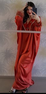 Noumidia feet photo thumbnail