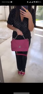 Noumidia feet photo thumbnail