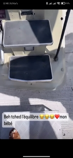 Noumidia feet photo thumbnail