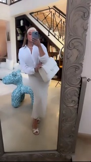 Noumidia feet photo thumbnail