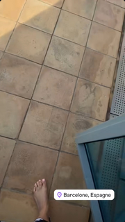 Noumidia feet photo thumbnail