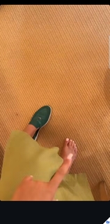 Noumidia feet photo thumbnail