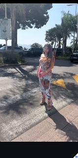 Noumidia feet photo thumbnail