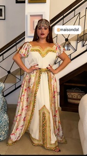 Noumidia feet photo thumbnail