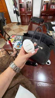 Noumidia feet photo thumbnail