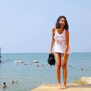 Nour Arida feet photo 16