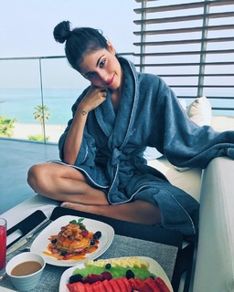 Nour Arida feet photo 7