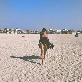 Nour Arida feet photo 10