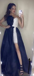 Nour Ehab feet photo thumbnail