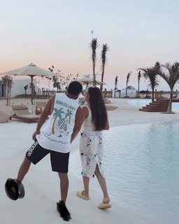 Nour Ehab feet photo thumbnail