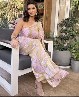 Nour feet photo thumbnail