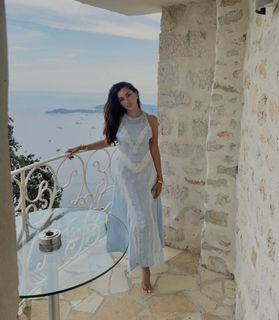 Noureen DeWulf feet photo 2
