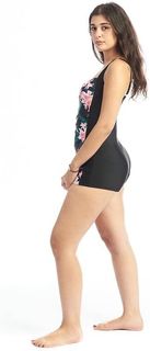 Nourine Abouseada feet photo 9