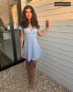 Nourine Abouseada feet photo 1