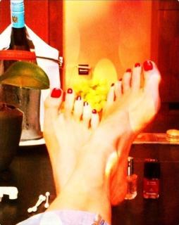 Nova Meierhenrich feet photo thumbnail
