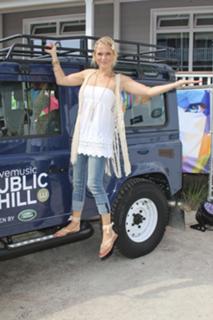 Nova Meierhenrich feet photo thumbnail