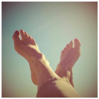 Nova Meierhenrich feet photo thumbnail