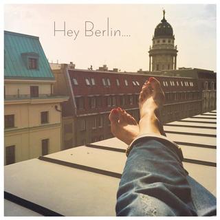 Nova Meierhenrich feet photo thumbnail