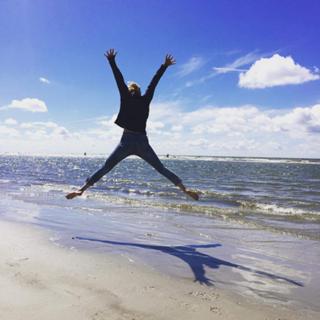 Nova Meierhenrich feet photo thumbnail